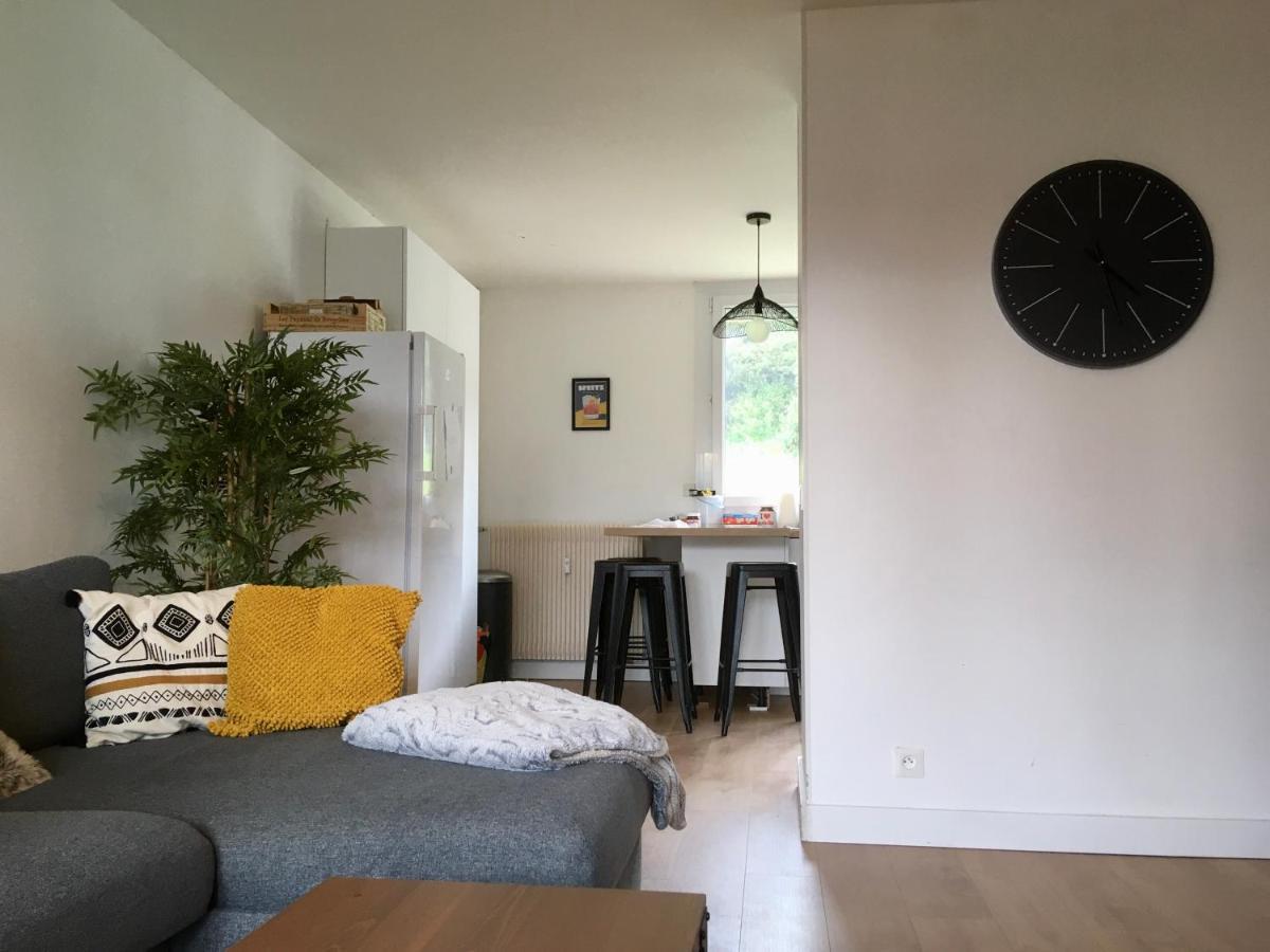 Airelles, Bel Appartement Cadre Naturel, Loggia Et Vue Montagne Font-Romeu-Odeillo-Via المظهر الخارجي الصورة